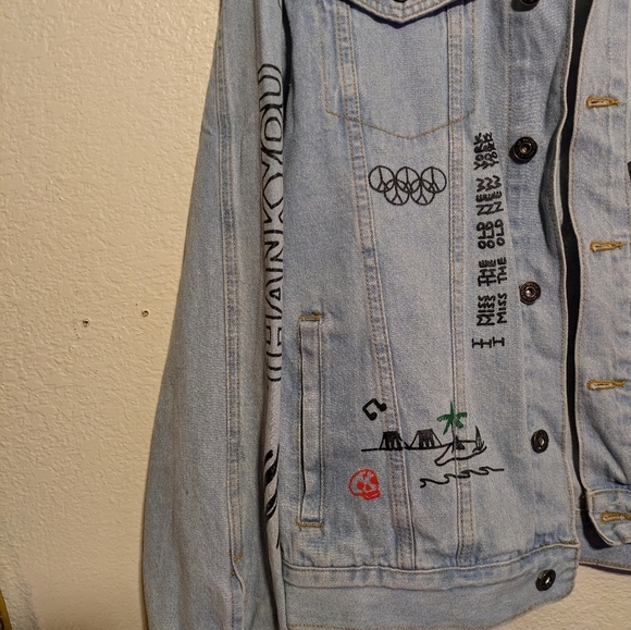 Trademark Brooklyn cloth Light Blue Denim Jacket with Graphic designs - Picture 6 of 9